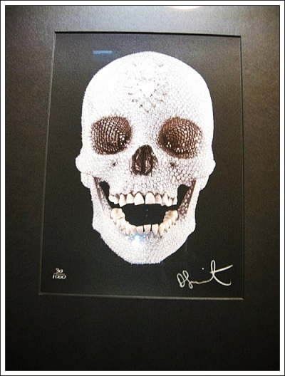 Skull in Diamond Museum Amsterdam
